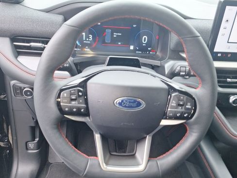 Used 2026 Ford Explorer ST-Line w/ ST-Line Street Pack AWD/4WD image 11
