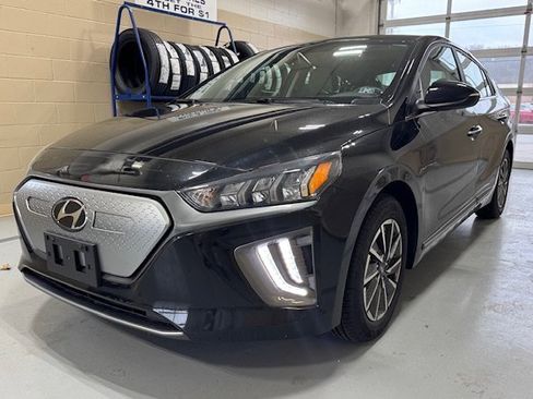 Used 2021 Hyundai Ioniq Limited image 2