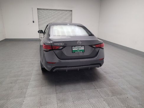 Used 2025 Nissan Sentra SV FWD image 6