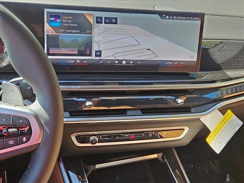 Used 2026 BMW X5 sDrive40i w/ M Sport Package RWD image 12