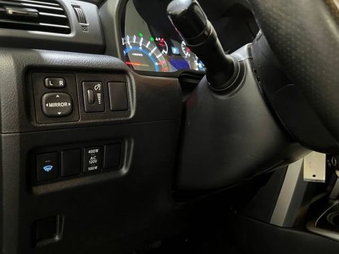 Used 2017 Toyota 4Runner SR5 Premium AWD/4WD image 15