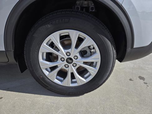 Used 2025 Ford Escape Active w/ Tech Pack #1 image 28