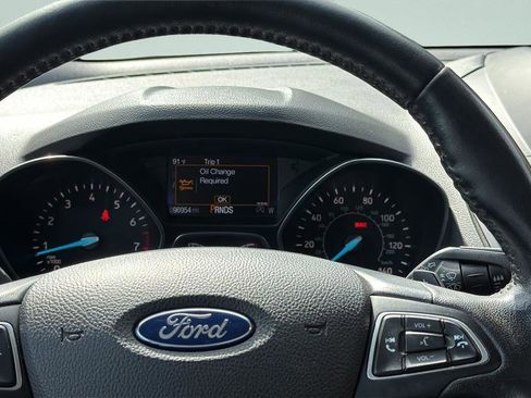 Used 2017 Ford Escape Titanium w/ Equipment Group 301A AWD/4WD image 15