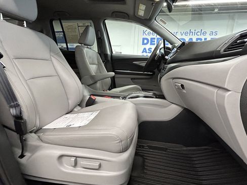 Used 2023 Honda Ridgeline RTL-E image 15