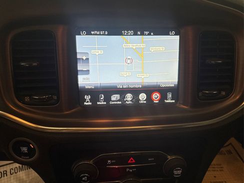 Used 2016 Dodge Charger SXT RWD image 38