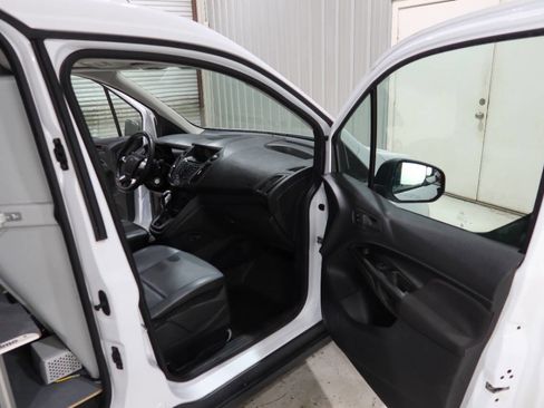 Used 2016 Ford Transit Connect XL FWD image 12