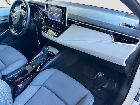 Used 2021 Toyota Corolla SE image 26