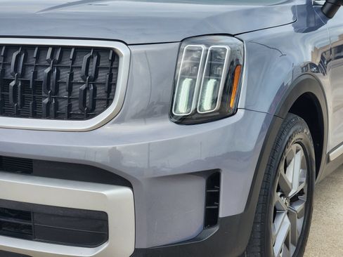Used 2024 Kia Telluride LX FWD image 10