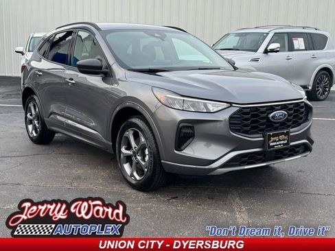 Used 2024 Ford Escape ST-Line image 1