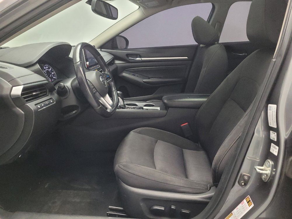 Used 2019 Nissan Altima 2.5 SV FWD image 17