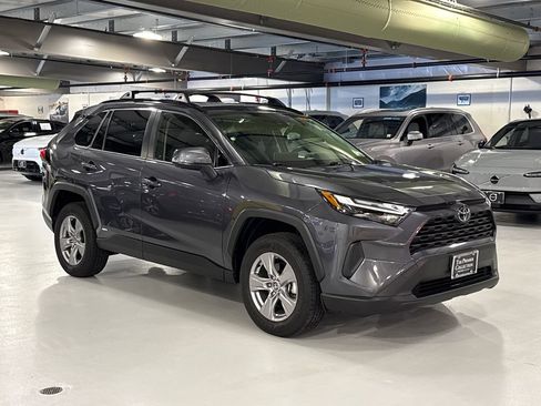 Used 2025 Toyota RAV4 XLE w/ Weather Package AWD/4WD image 1