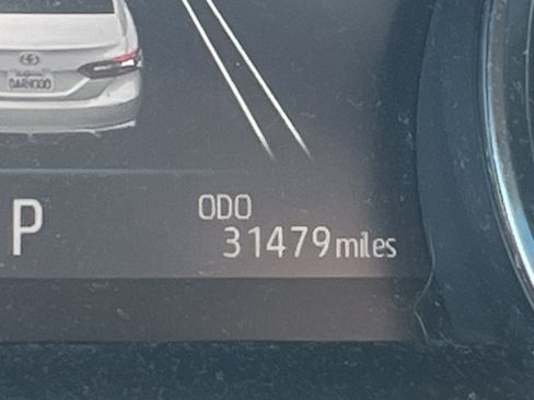 Used 2018 Toyota Camry XSE w/ Driver Assist Package image 22