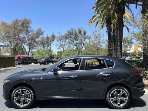 Used 2023 Maserati Levante Modena AWD/4WD image 20