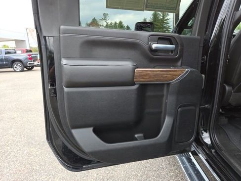 Used 2021 Chevrolet Silverado 2500 High Country w/ Z71 Off-Road Package AWD/4WD image 65
