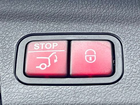 Certified 2024 Mercedes-Benz GLE 350 4MATIC image 47