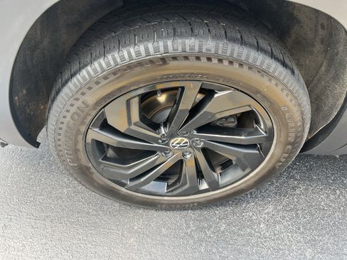 Used 2023 Volkswagen Atlas SE AWD/4WD image 54