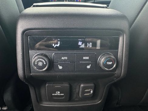 Used 2018 GMC Acadia Denali image 33