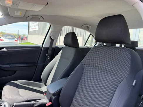 Used 2014 Volkswagen Jetta S FWD image 14