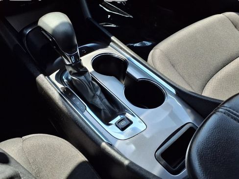 Used 2024 Chevrolet Malibu LT FWD image 11