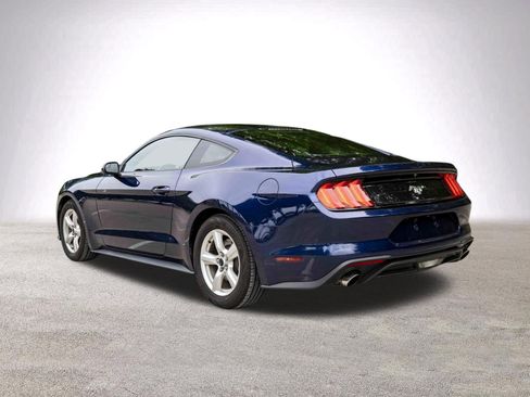 Used 2018 Ford Mustang Coupe image 7