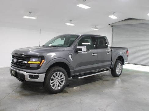 New 2026 Ford F150 XLT w/ Equipment Group 302A MID AWD/4WD image 3