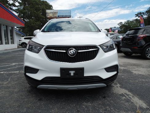 Used 2017 Buick Encore Preferred FWD image 2