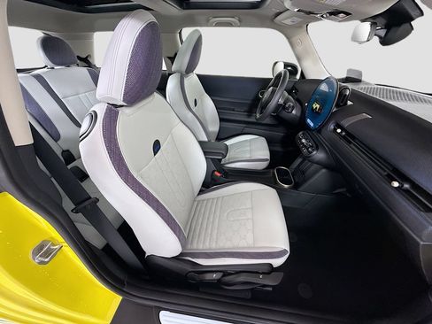 Certified 2025 MINI Cooper S FWD image 20