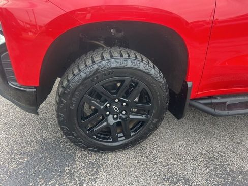 Used 2021 Chevrolet Silverado 1500 LT Trail Boss w/ Bed Protection Package image 10