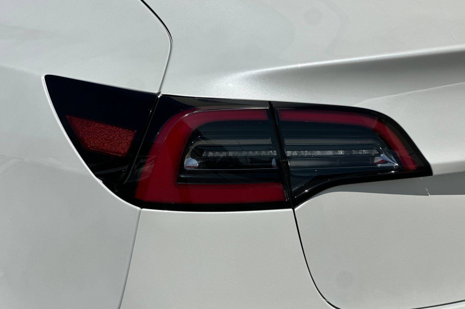 Used 2023 Tesla Model 3 Standard Range RWD image 34