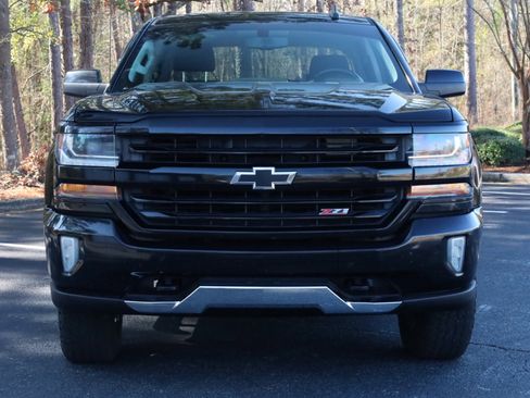 Used 2018 Chevrolet Silverado 1500 LT w/ All Star Edition image 7