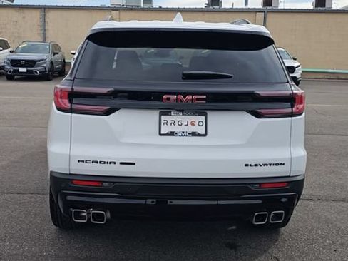 Used 2025 GMC Acadia Elevation w/ Black Edition AWD/4WD image 8