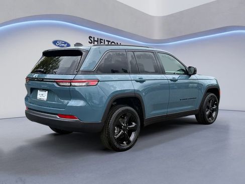 New 2026 Jeep Grand Cherokee Limited AWD/4WD image 5