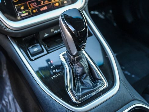 Used 2020 Subaru Outback Limited w/ Tech Package 2 image 24