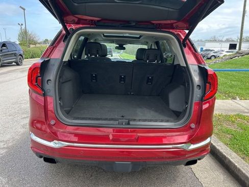 Used 2019 GMC Terrain Denali w/ Driver Alert Package II image 12