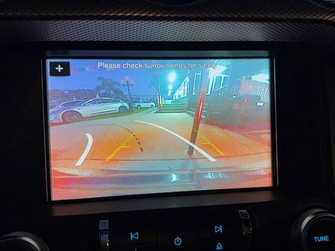 Used 2017 Ford Mustang GT image 28