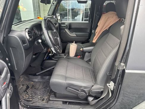 Used 2012 Jeep Wrangler Sport image 7