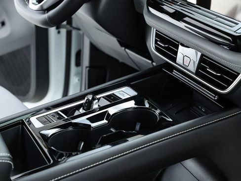 New 2026 Volkswagen Atlas Cross Sport SEL image 73