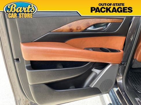 Used 2017 Cadillac Escalade ESV Luxury image 19