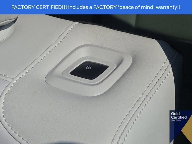 Used 2025 Ford Expedition Platinum w/ Driver's Package AWD/4WD image 25
