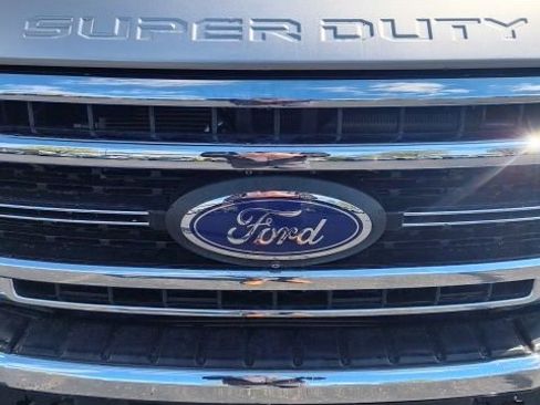 Used 2021 Ford F350 Lariat w/ Lariat Ultimate Package image 8