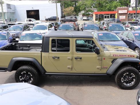 Used 2026 Jeep Gladiator Rubicon AWD/4WD image 6