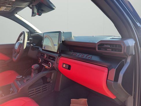 Used 2025 Toyota Tacoma TRD Pro image 14