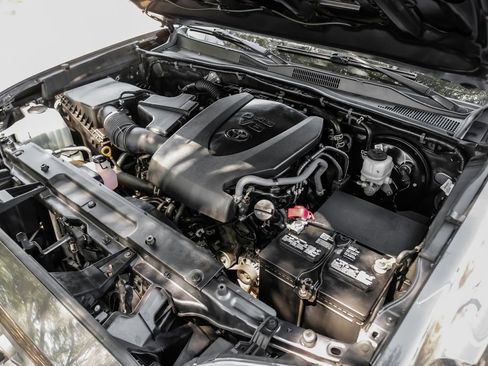 Used 2023 Toyota Tacoma TRD Sport AWD/4WD image 59