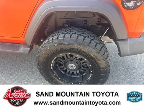 Used 2018 Jeep Wrangler Unlimited Sport AWD/4WD image 10