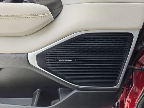 Used 2022 Jeep Wagoneer Series III w/ Rear Seat Video Group 1 image 14