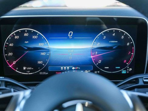 New 2026 Mercedes-Benz GLC 300 4MATIC image 24