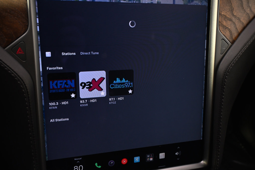 Used 2020 Tesla Model X Long Range AWD/4WD image 29