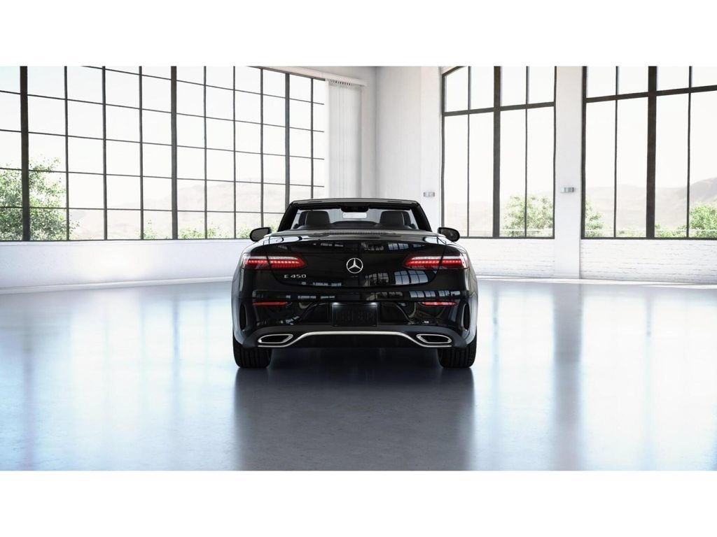 Used 2022 Mercedes-Benz E 450 Cabriolet image 26