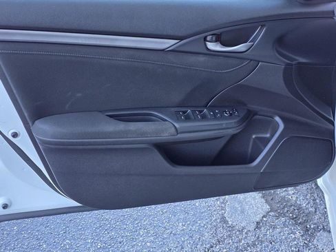 Used 2019 Honda Civic EX image 30