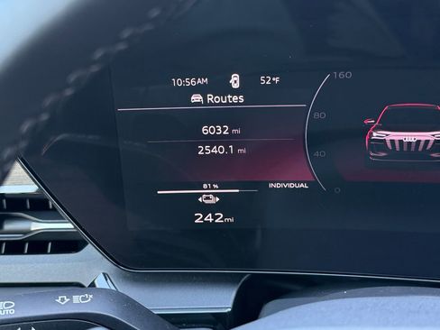 Certified 2025 Audi Q6 e-tron Premium Plus w/ Premium Plus AWD/4WD image 32